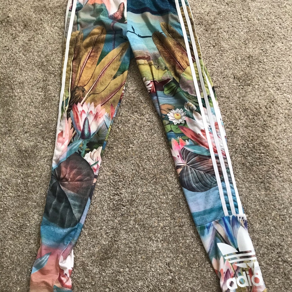 Adidas leggings